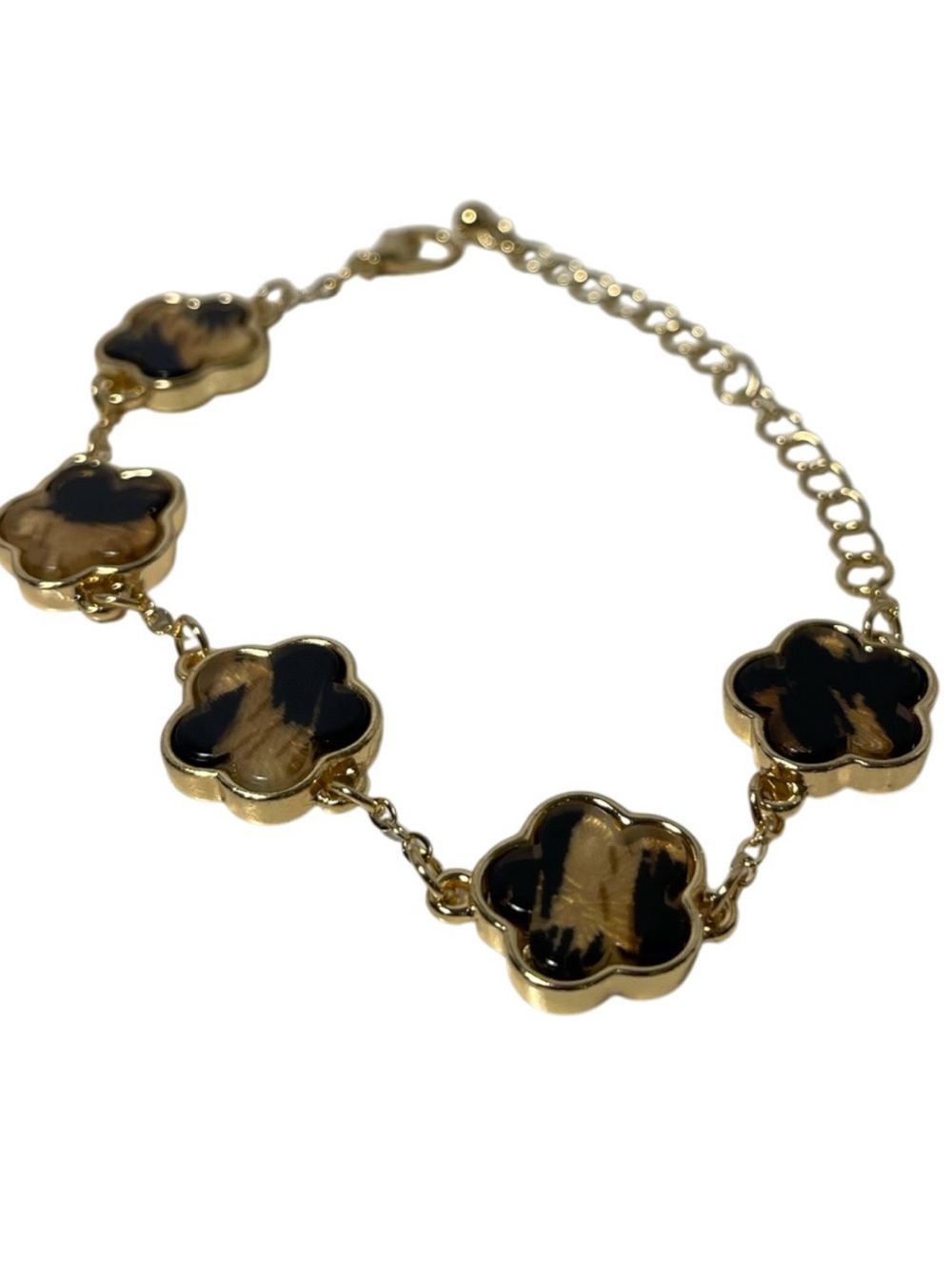 Leopard Print Clover Charm Bracelet Gold Tone 8” - NWOT **